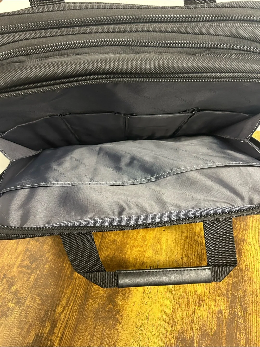 Samsonite Dark Gray Laptop Briefcase with Black Trim